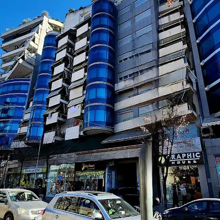 Pazari I Ri Charm Near Centre, Lovely, Spacious